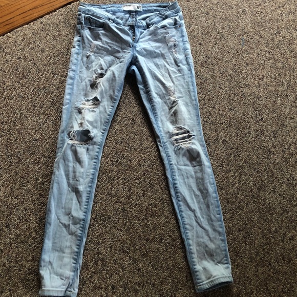 Garage Ripped Jeans - Picture 4 of 5